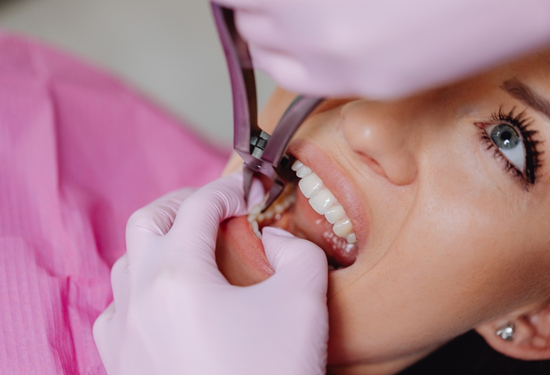 Dentist Near Me Ghaziabad | Kutumb Dental